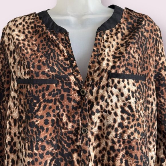 Forever 21 Leopard Print Blouse - Flowy Lightweight Long Sleeve, Size M - Picture 4 of 4